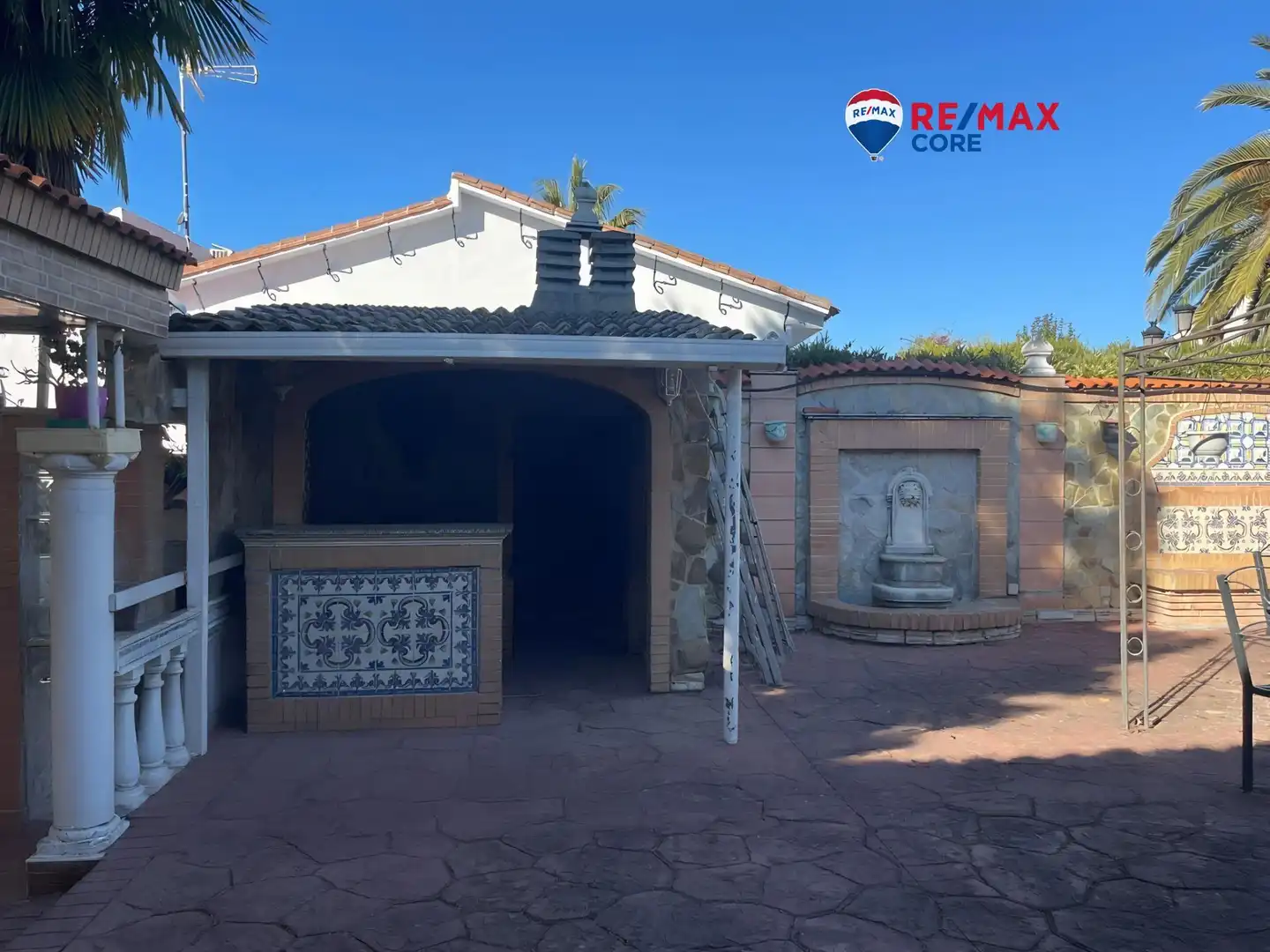 Vista exterior de Casa o xalet en venda en Almendralejo amb Aire condicionat, Calefacció i Terrassa