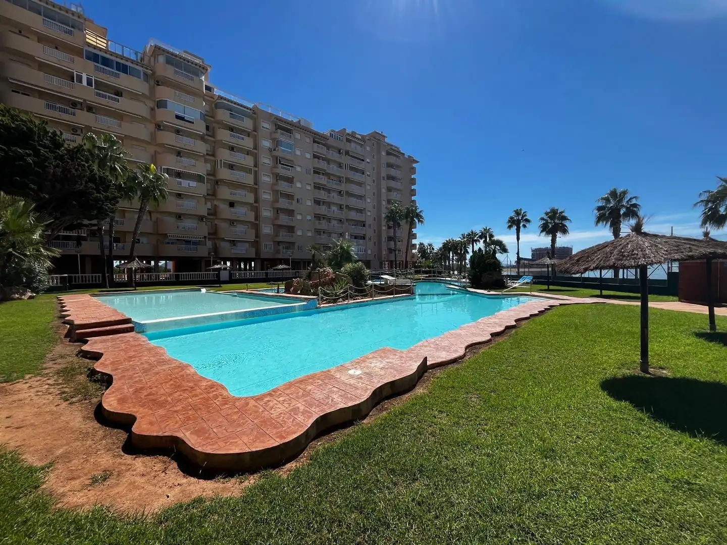 Piscina de Apartament en venda en Tomás Maestre