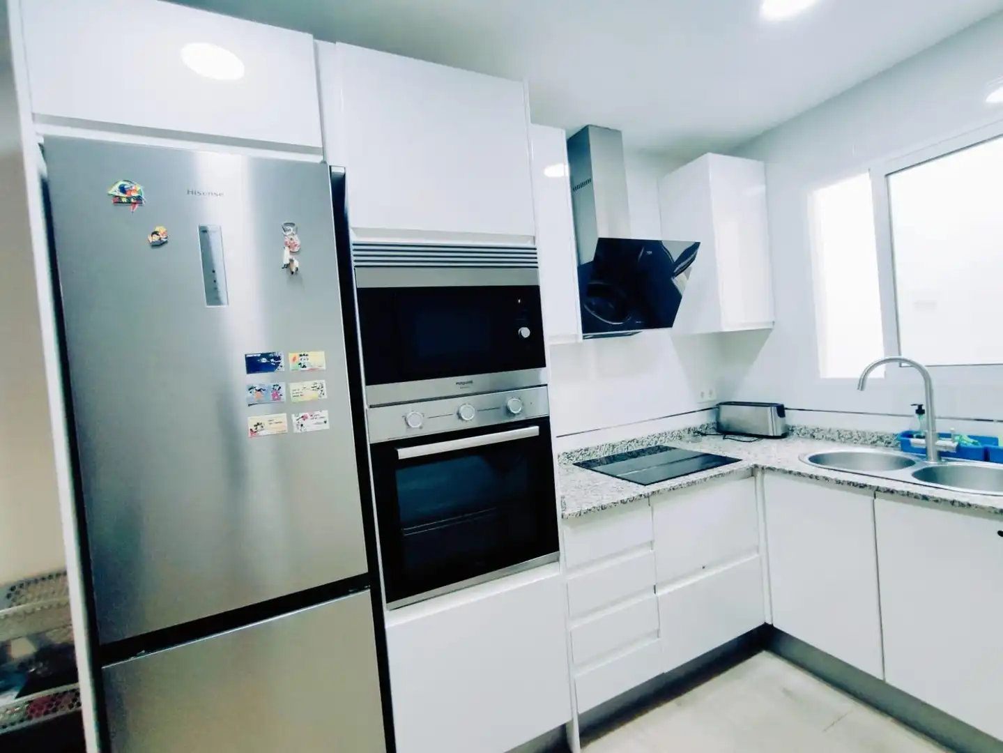 Cuina de Casa o xalet en venda en Castellón de la Plana / Castelló de la Plana amb Aire condicionat, Terrassa i Traster
