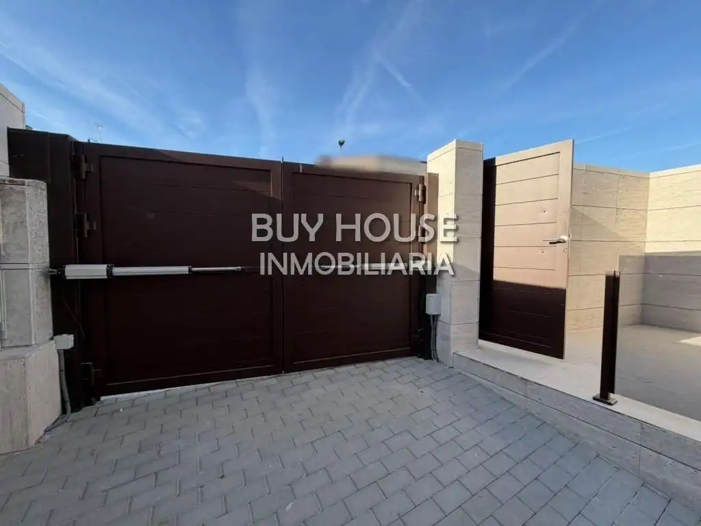 Terraced house with pool for sale in Parque Manuel de Vega - Carretera de Ugena, imagen 27