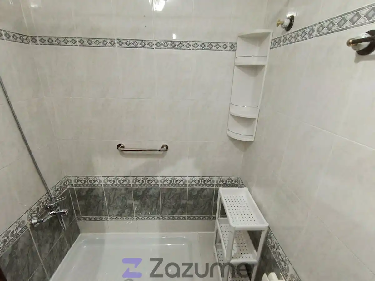 Badezimmer von Wohnung zur Miete in Toledo mit Heizung, Terrasse und Möbliert