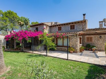 House with pool for sale in Pollença Poble
