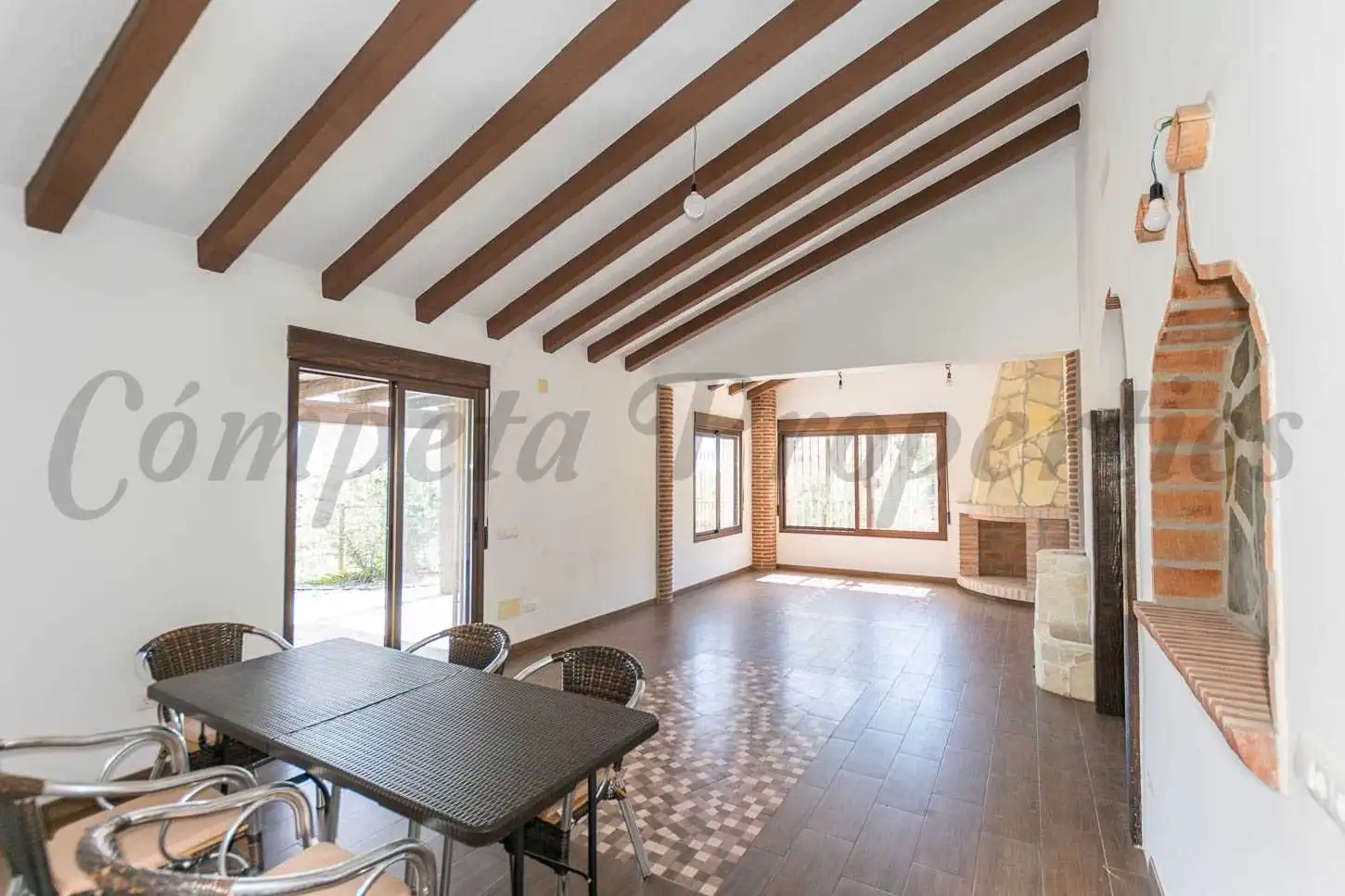 Casa con piscina en venta en Cómpeta, imagen 4