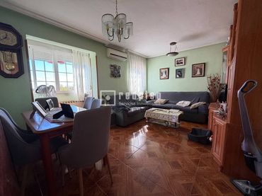 Pis amb jardí en venda a del Real Madrid