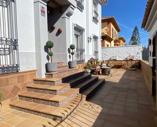 Terrassa de Casa o xalet en venda en Dos Hermanas amb Aire condicionat, Calefacció i Jardí privat