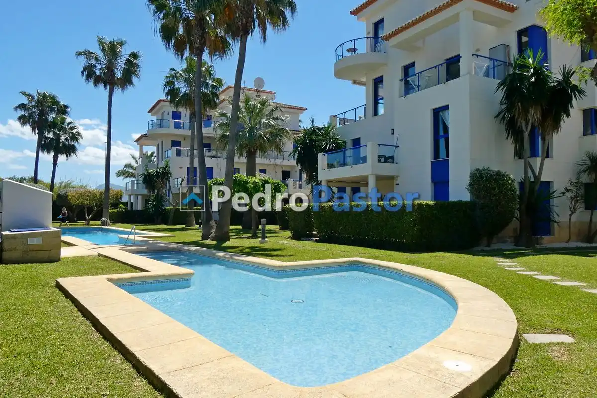 Piscina de Apartamento en venta en Dénia con Aire acondicionado, Calefacción y Jardín privado