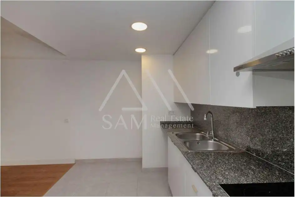Kitchen of Flat for sale in Badalona  with Balcony