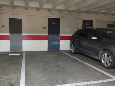 Einzelparkplatz zum Verkauf in Calle de Francisco de Vitoria 27