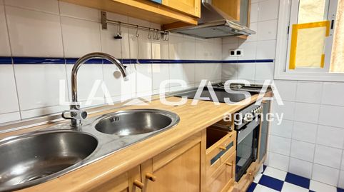 Foto 2 de Ático en venta en Carrer de la Camèlia, Centre, Badalona