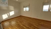 Bedroom of Flat for sale in Algeciras  with Alarm