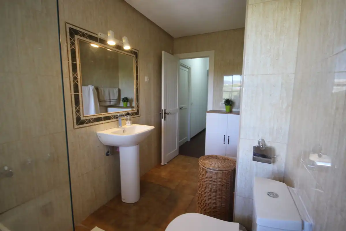 Bany de Apartament en venda en Marbella amb Aire condicionat, Moblat i Piscina comunitària