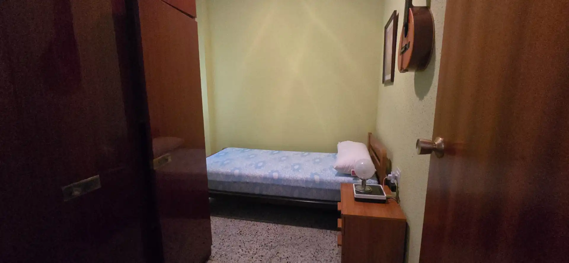 Habitación de Piso en venta en Santa Coloma de Gramenet con Aire acondicionado, Calefacción y Horno