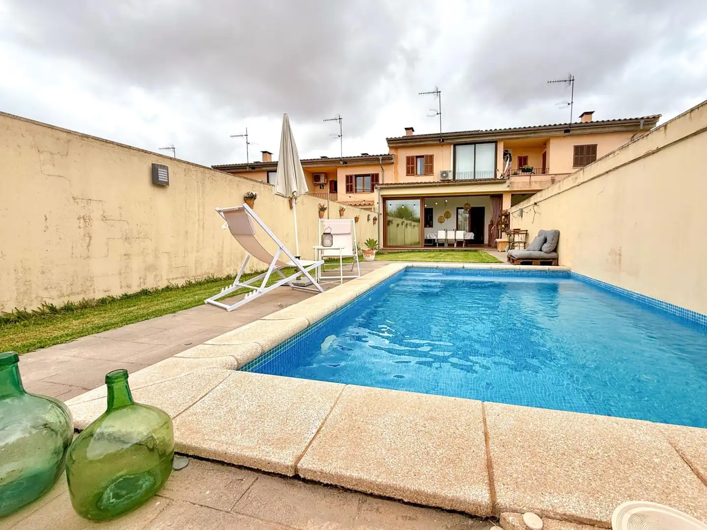 Swimming pool of Detached homes for sale in Selva  with Air Conditioner, Private garden and Terrace
