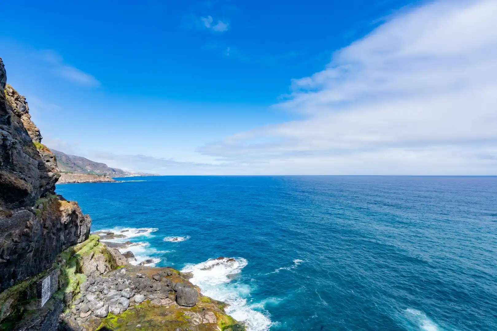 Vista exterior de Apartamento en venta en Los Realejos