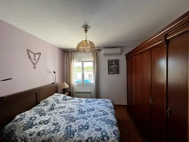 Detached house with pool for sale in del Centre, imagen 43