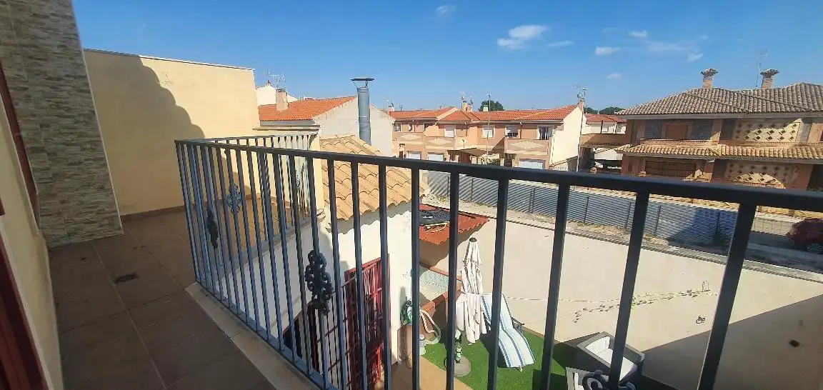 Terrassa de Casa adosada en venda en Hellín amb Aire condicionat, Calefacció i Parquet