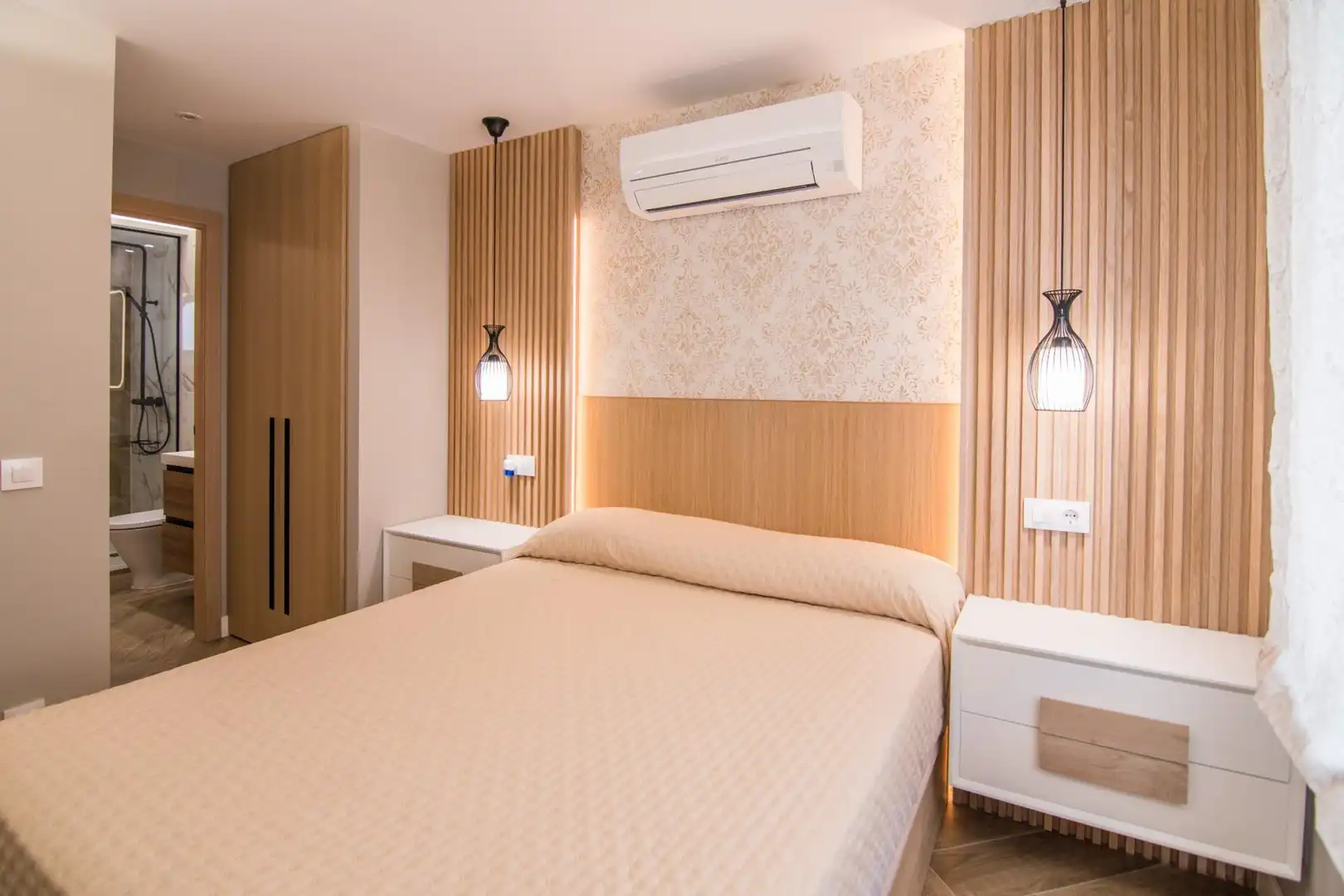 Bedroom of Apartments for sale in Gandia  with Air Conditioner, Terrace and Furnished