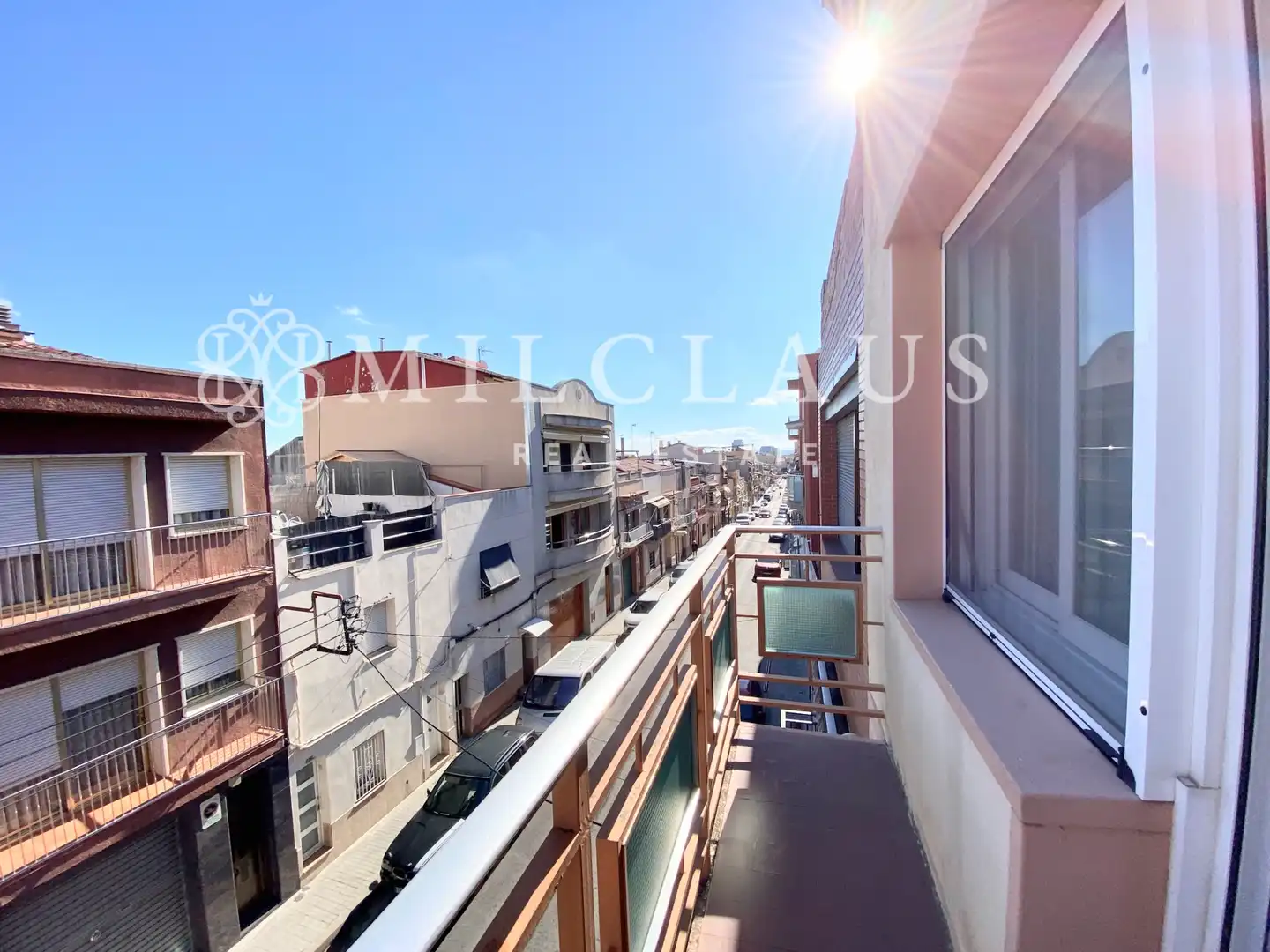 Vista exterior de Casa adosada en venda en Sabadell amb Aire condicionat, Calefacció i Terrassa