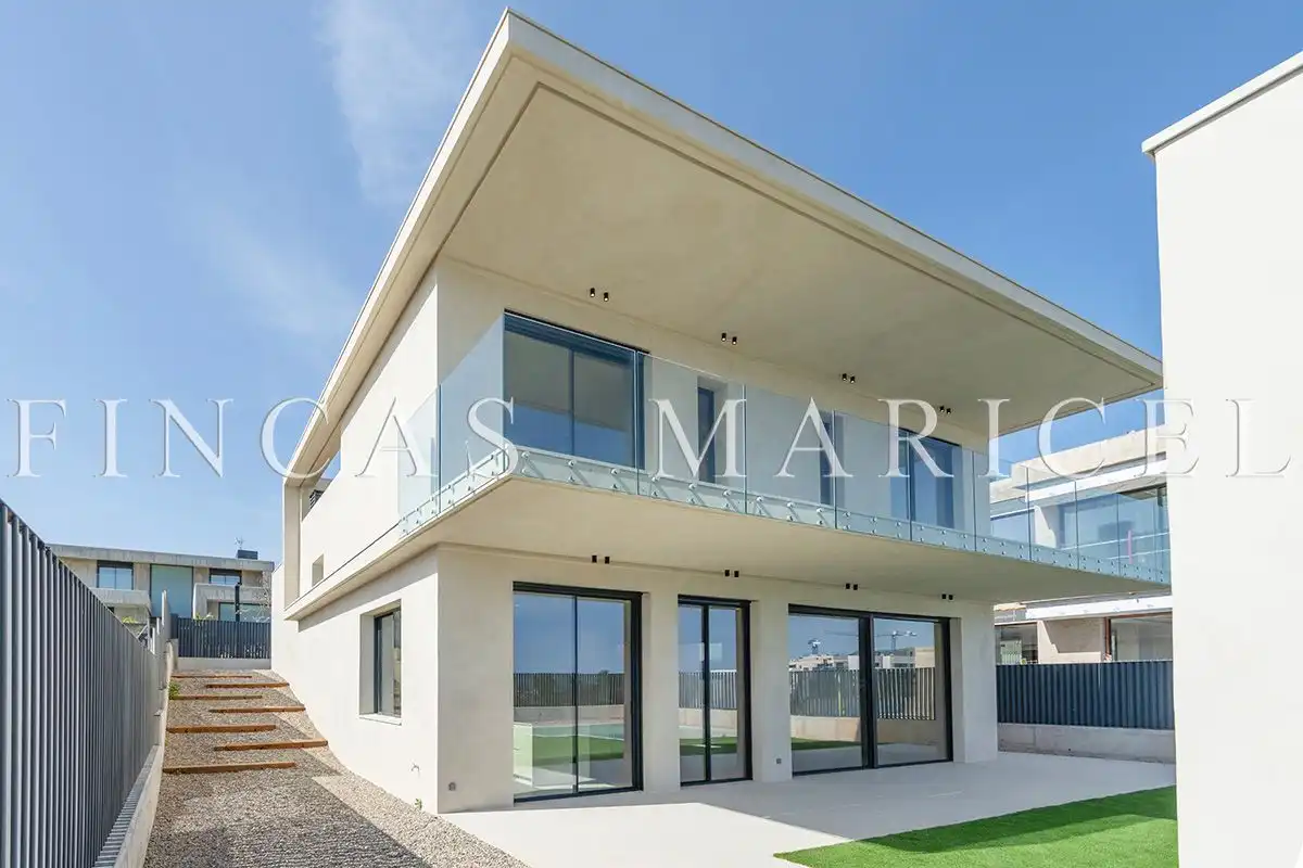 Exterior view of Houses for sale in Sitges  with Air Conditioner, Heating and Private garden