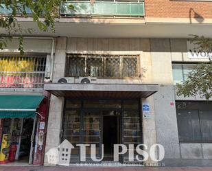 Exterior view of Flat to rent in  Madrid Capital  with Heating and Furnished