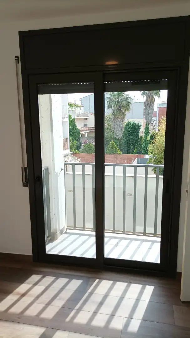 Terraza de Piso en venta en Figueres con Calefacción y Balcón