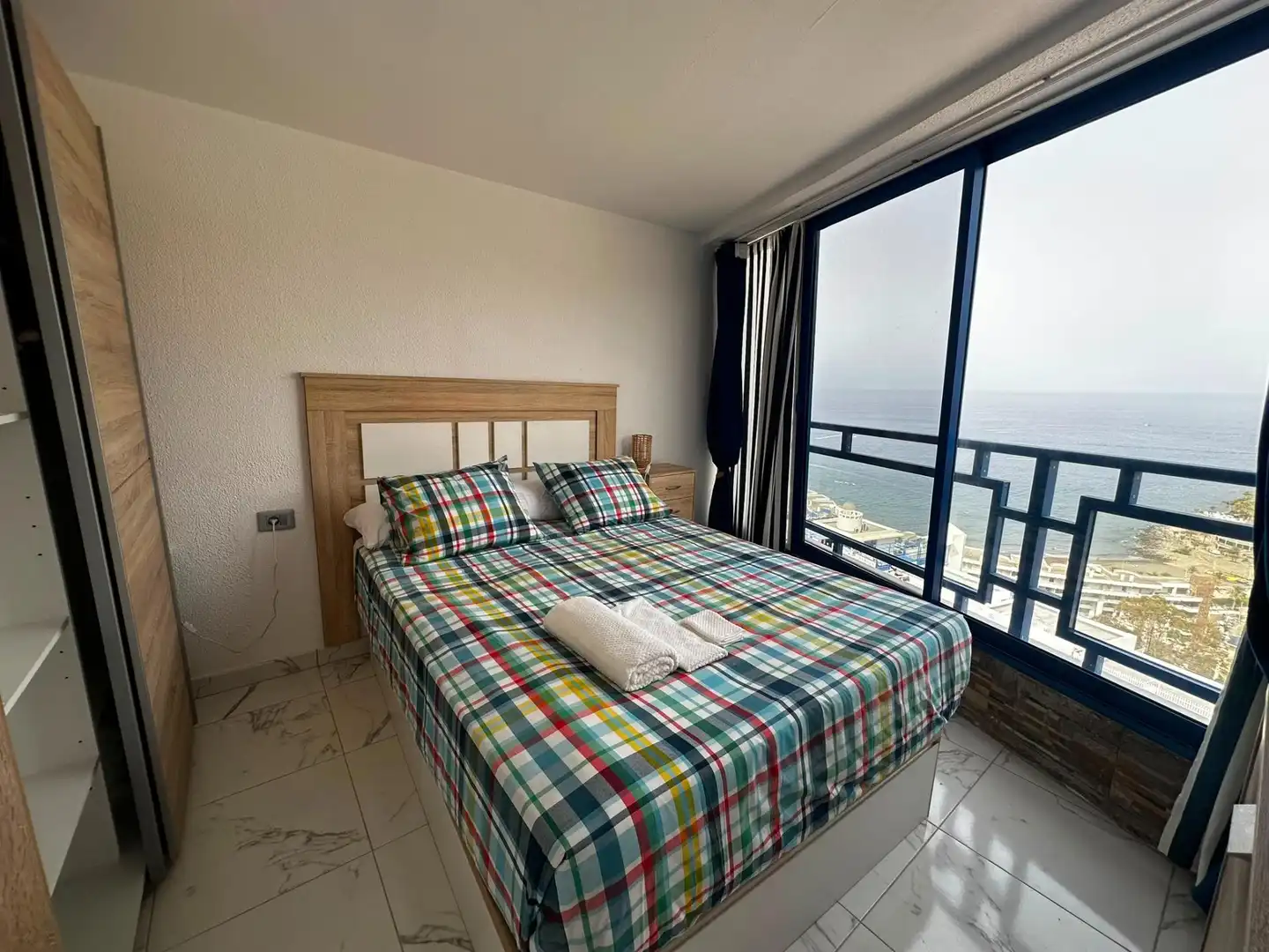 Habitación de Apartamento de alquiler en Mogán con Amueblado, Balcón y Piscina comunitaria