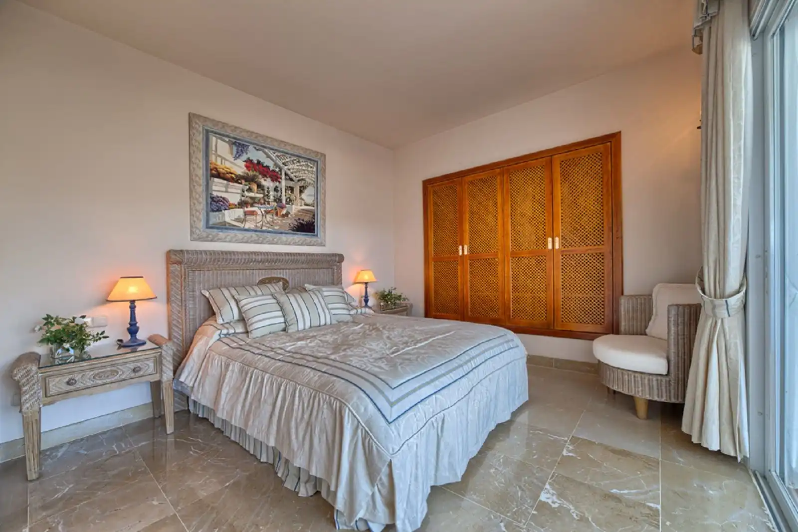 Apartament amb terrassa en venda a Benahavís pueblo, imagen 5