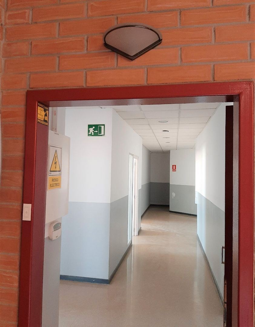 Office to rent in Cornellà de Llobregat  with Terrace