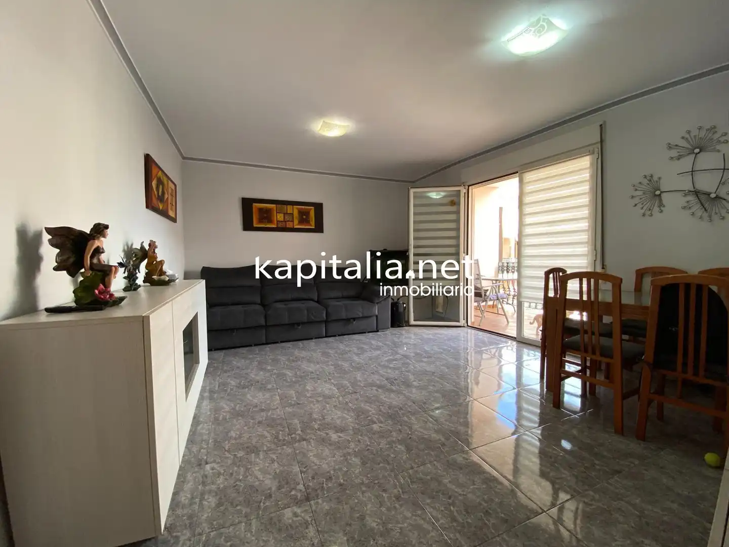 Sala de estar de Piso en venta en Carcaixent con Aire acondicionado, Terraza y Amueblado