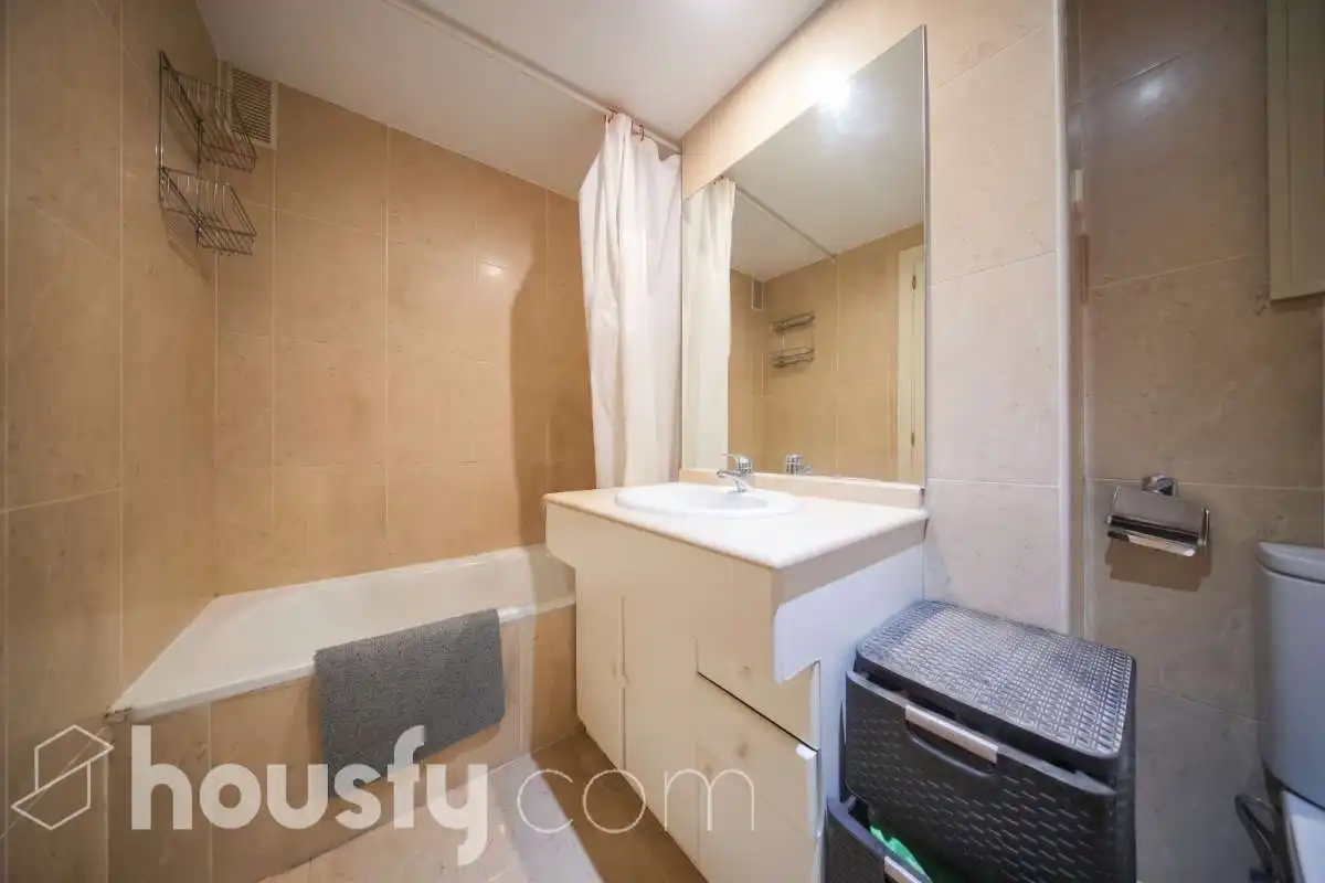 Baño de Piso en venta en Madrid con Aire acondicionado, Calefacción y Trastero