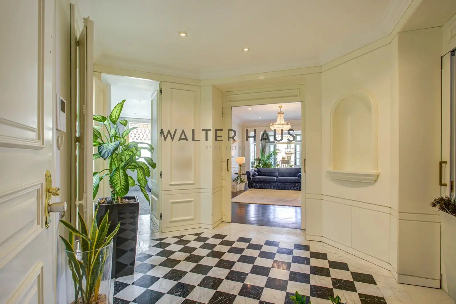 Flat for sale in Barcelona  with Air Conditioner, Terrace and Balcony