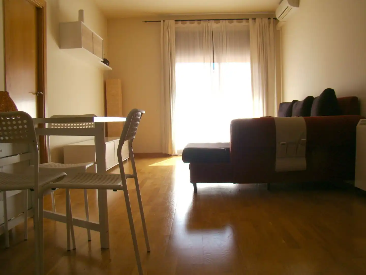 Habitación de Planta baja en venta en Sabadell con Aire acondicionado, Calefacción y Parquet