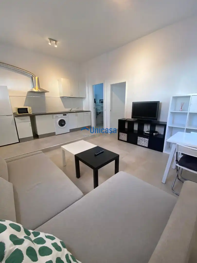 Sala de estar de Apartamento de alquiler en Málaga con Aire acondicionado, Calefacción y Amueblado