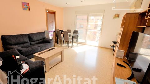 Foto 2 de Piso en venta en Calle Lauri Volpi, L'Eixereta, Burjassot