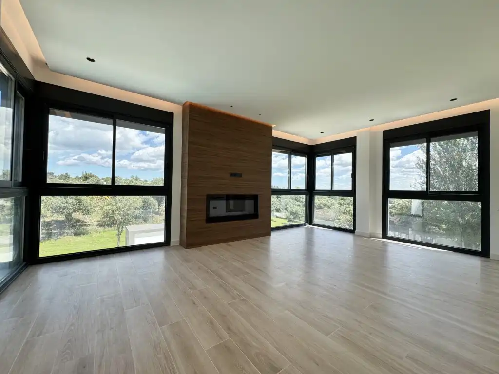 Living room of Houses for sale in Ciudalcampo