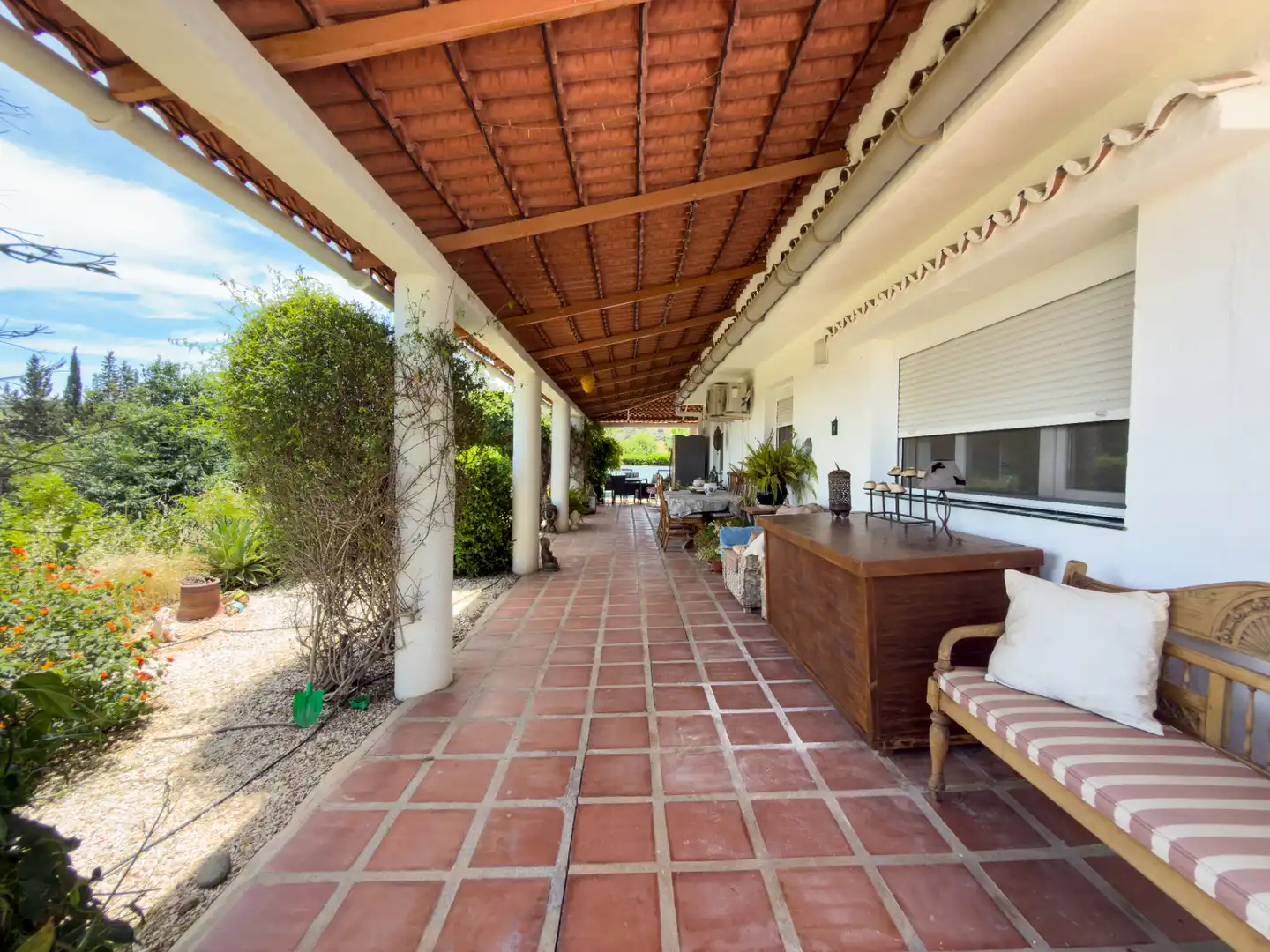 Terraza de Finca rústica en venta en Coín con Aire acondicionado, Trastero y Piscina
