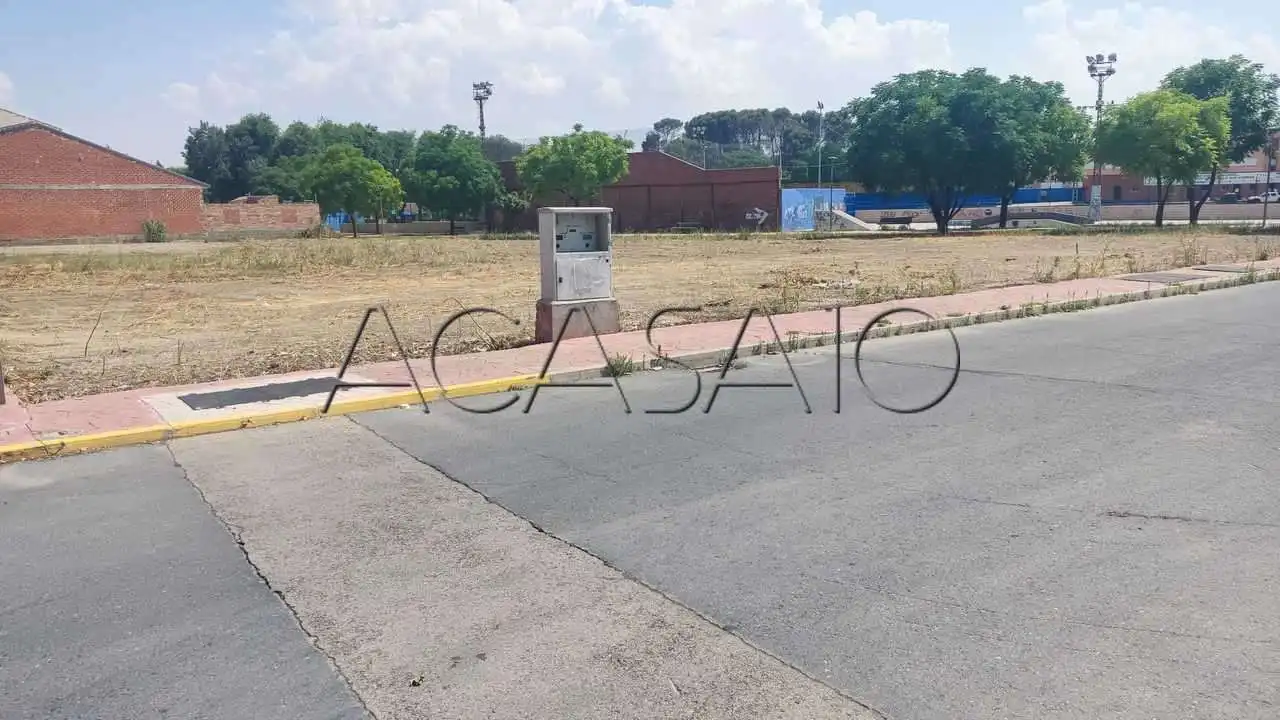 Residential land for sale in Yuncos, imagen 3