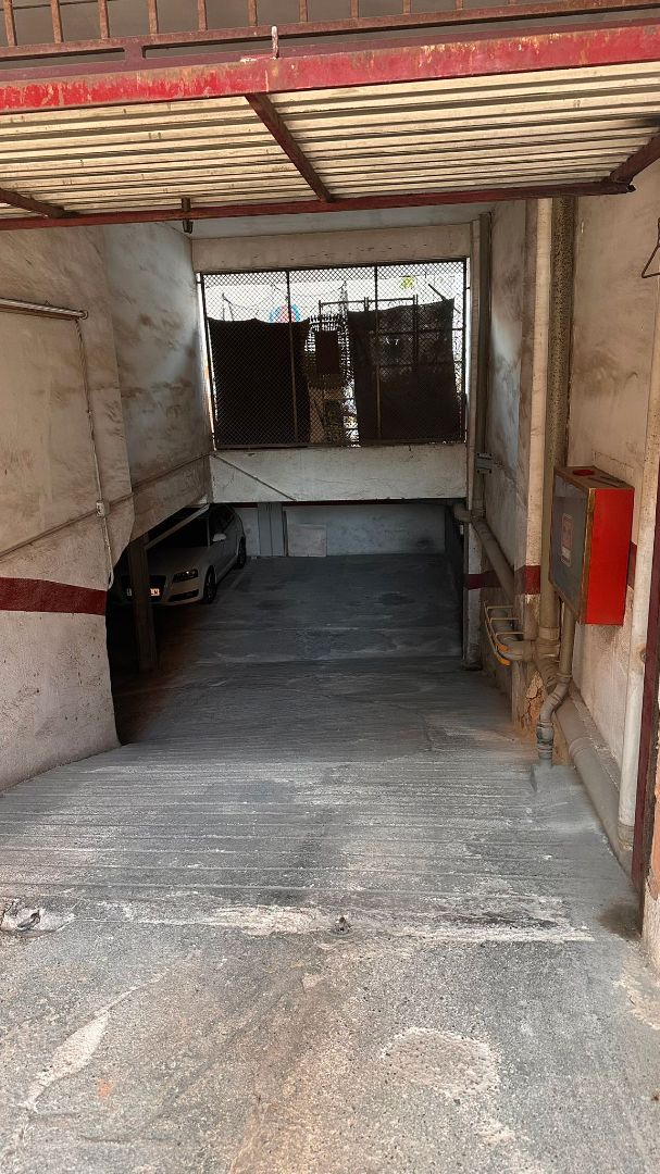 Parking of Garage to rent in Santa Coloma de Gramenet