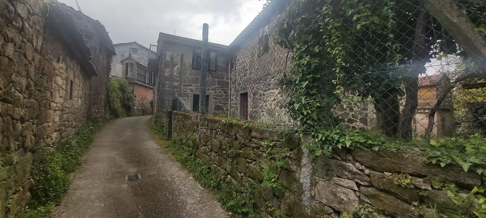 Houses for sale in O Vilar, Padrón