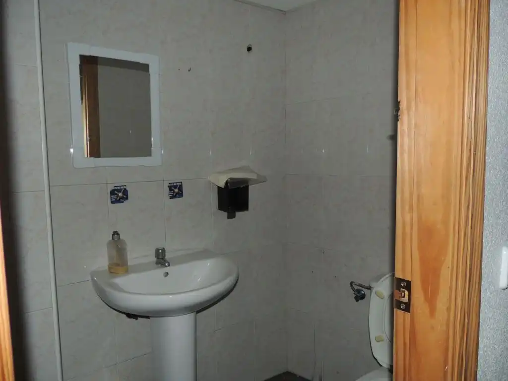 Badezimmer von Büro zum Verkauf in Molina de Segura