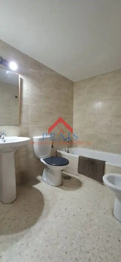 Bathroom of Flat for sale in Utrera  with Storage room