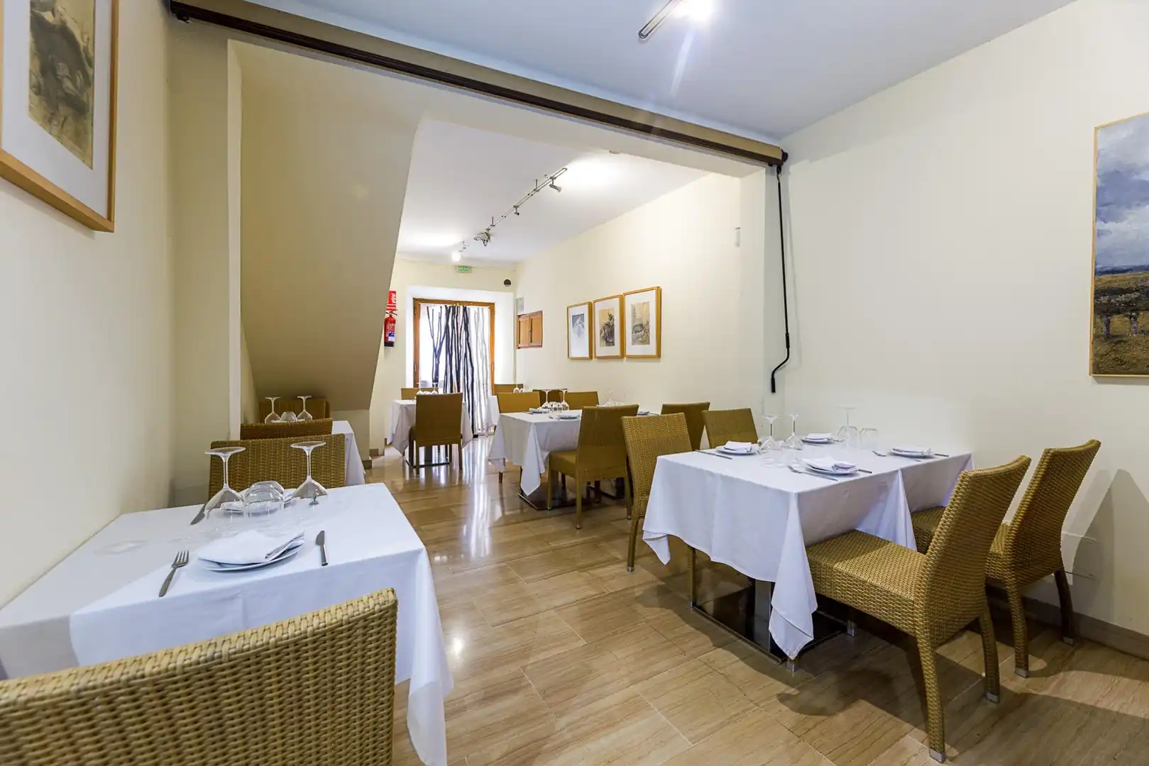 Commercial properties for transfer in Binissalem  with Air Conditioner and Furnished