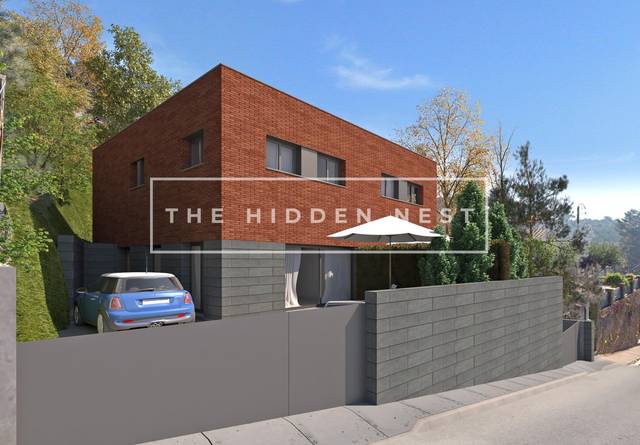 Casa adosada en Venta en Can Parellada