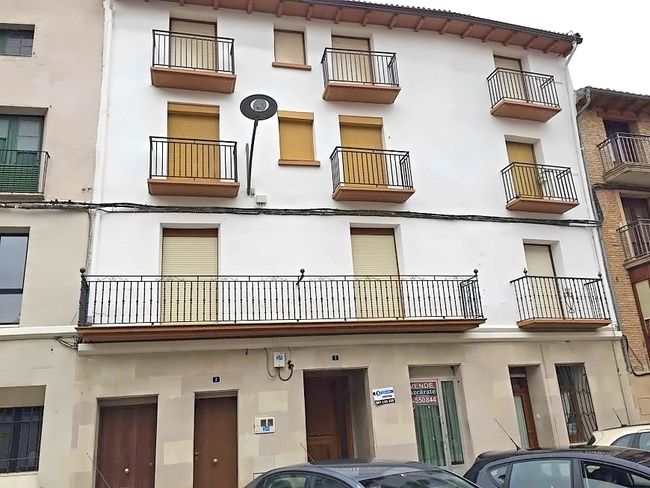 Vista exterior de Pis en venda en Lerín