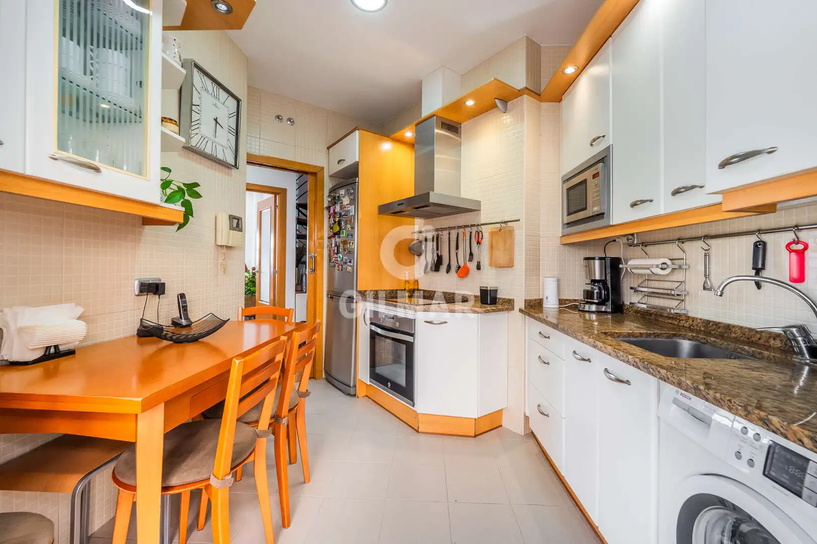 Kitchen of Duplexes for sale in Madrid  with Heating and Balcony