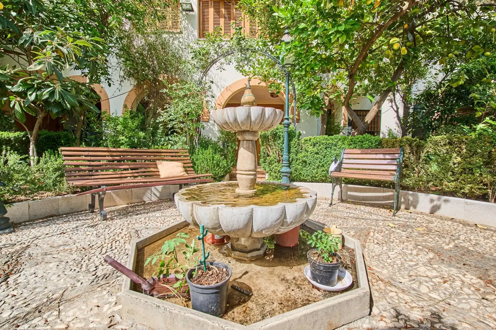 Jardín de Casa o chalet en venta en Granada con Aire acondicionado, Calefacción y Jardín privado