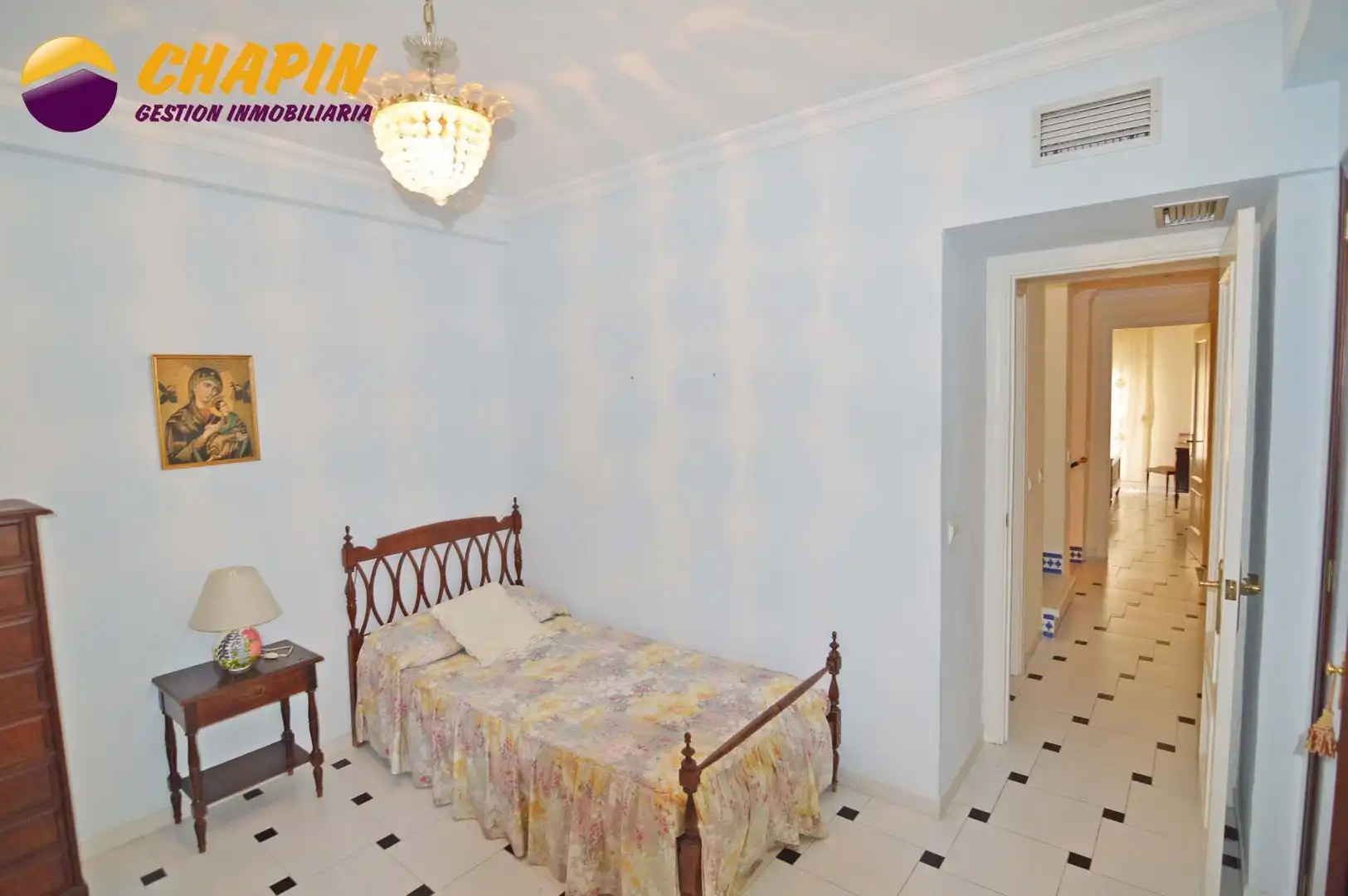 Dormitori de Casa o xalet en venda en Jerez de la Frontera amb Aire condicionat i Terrassa