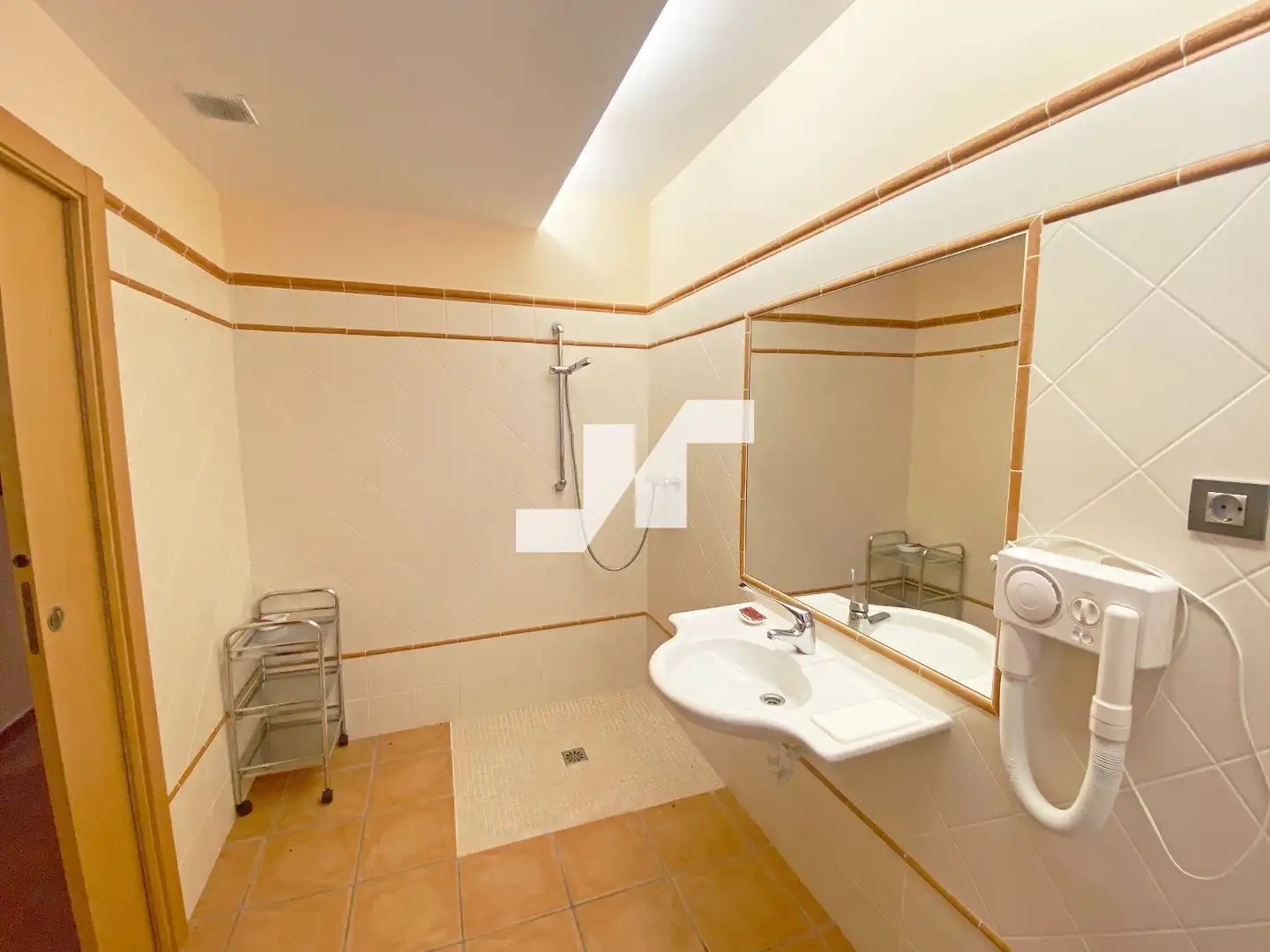 Baño de Edificio en venta en Orea