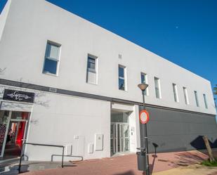 Exterior view of Premises for sale in San Fernando  with Air Conditioner
