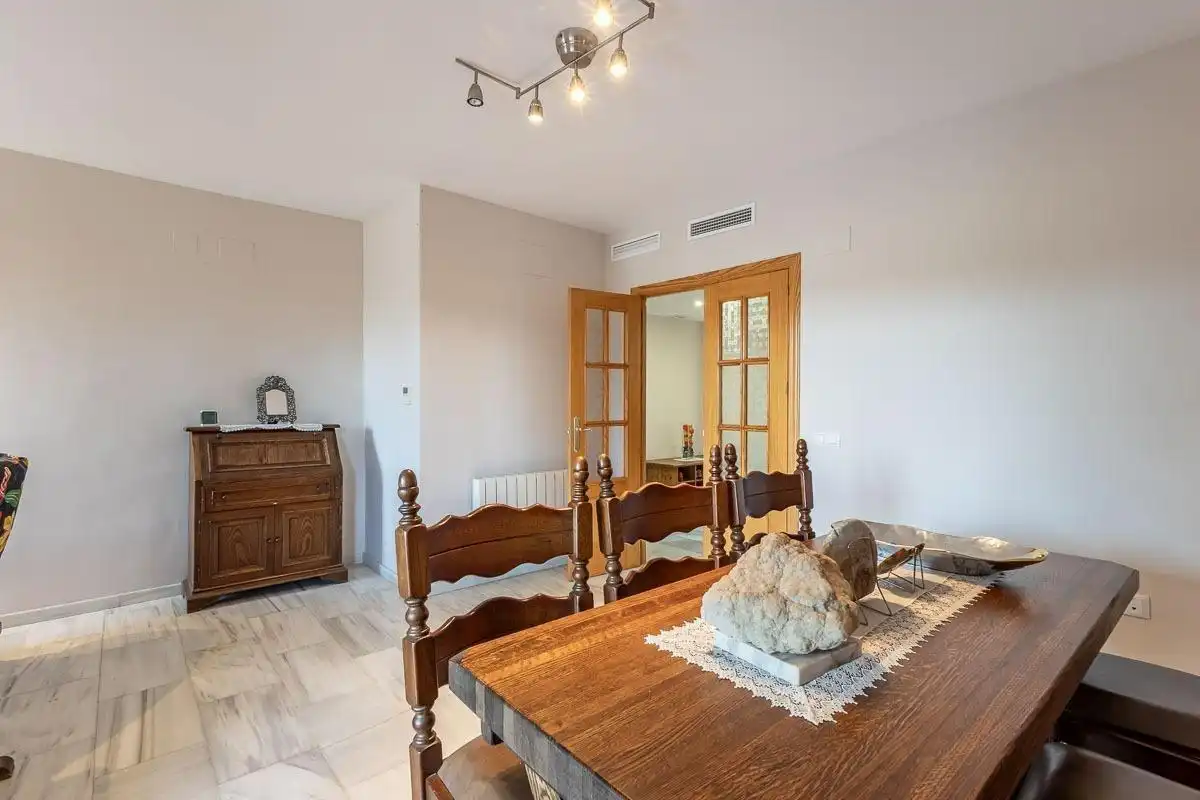Chalet con piscina en venta en Calle Venus, imagen 6
